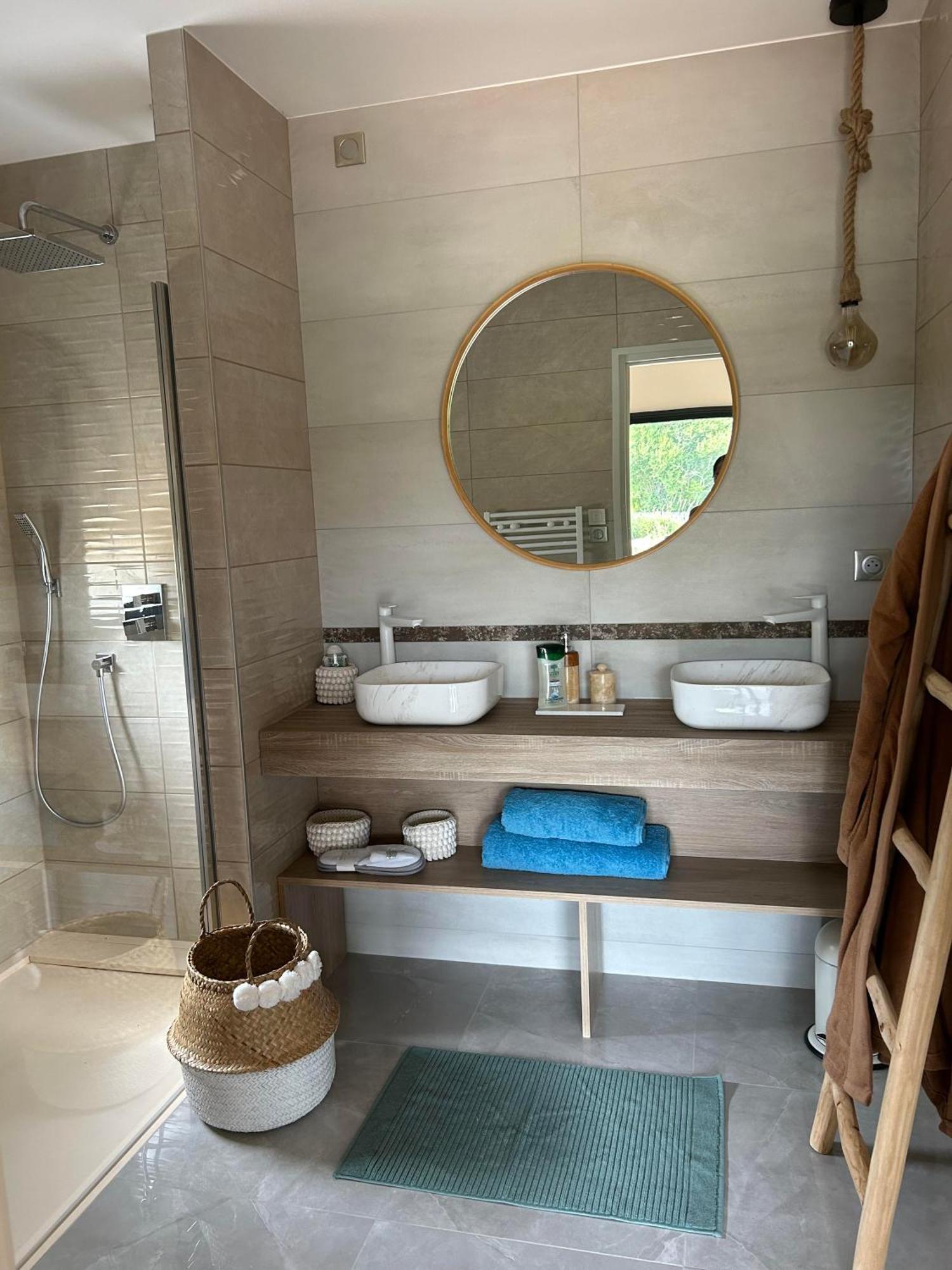 Sol'M Lodges Solesmes  Экстерьер фото